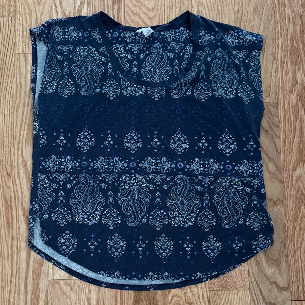 Lucky Brand Dark Blue Paisley Short Sleeve Top Size L